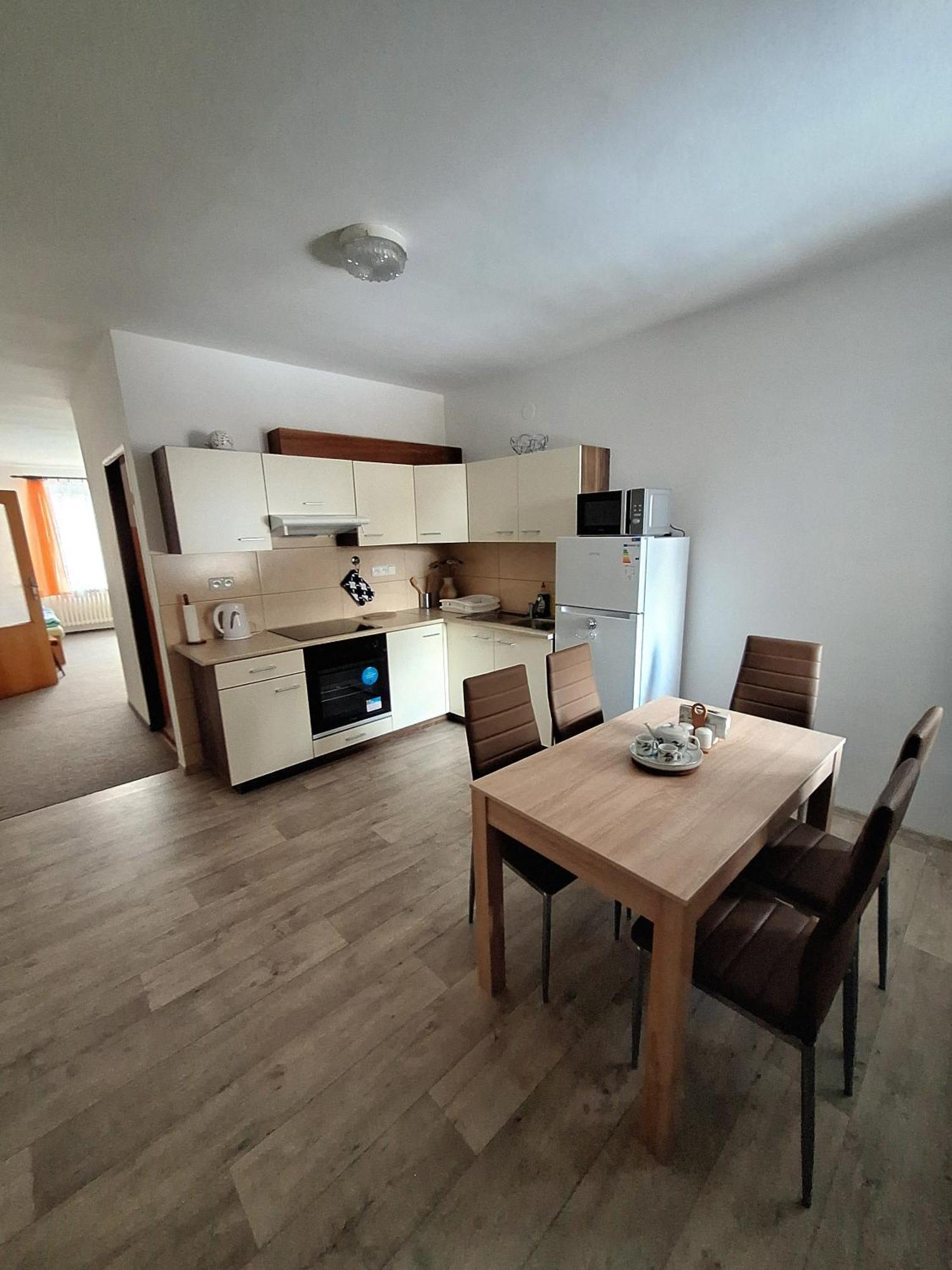 Apartman 254 扬斯凯拉兹涅 外观 照片